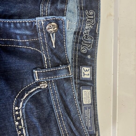 Miss Me easy boot jeans. - Picture 8 of 9
